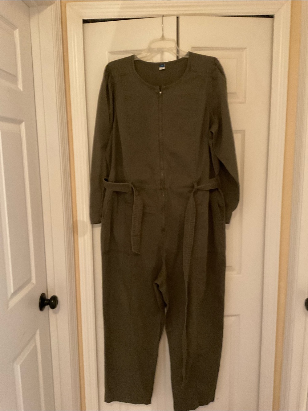 Old Navy Women's Utility Long Sleeves Olive Green Fall Overalls Jumpsuit Size XL